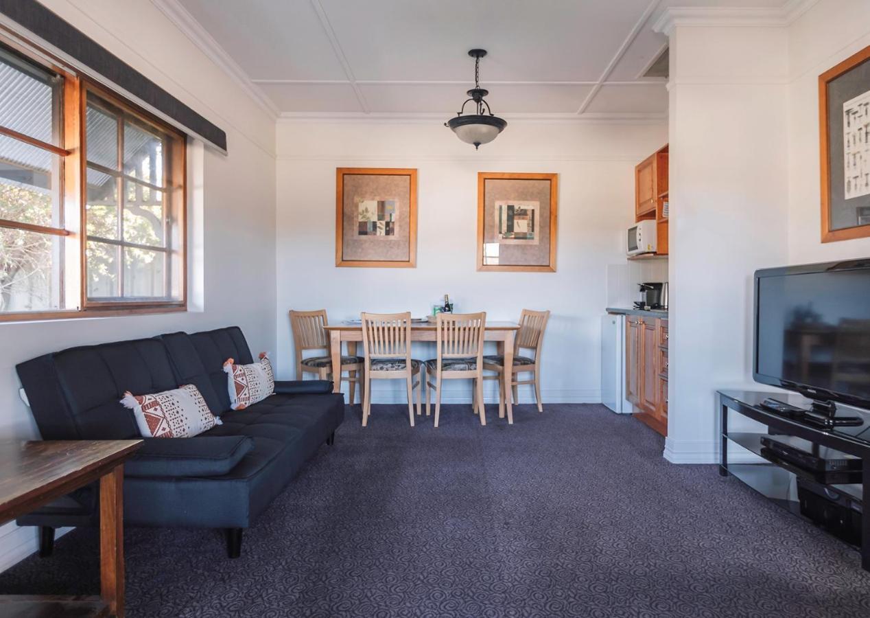 Balgownie Estate Bendigo Bed & Breakfast ภายนอก รูปภาพ