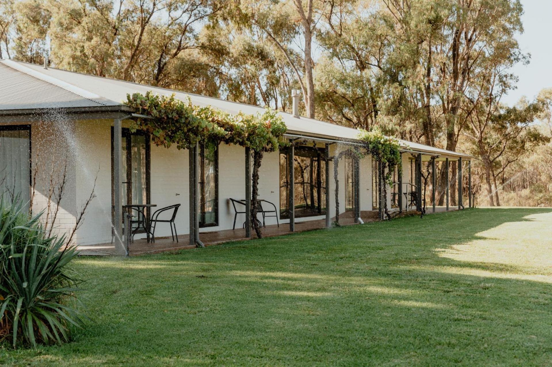 Balgownie Estate Bendigo Bed & Breakfast ภายนอก รูปภาพ